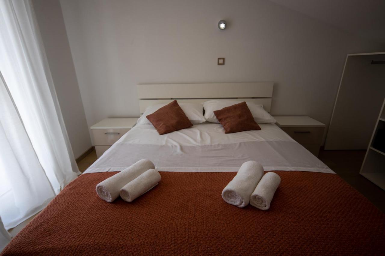 Lumaja Luxury Apartman Biograd Na Moru Ngoại thất bức ảnh