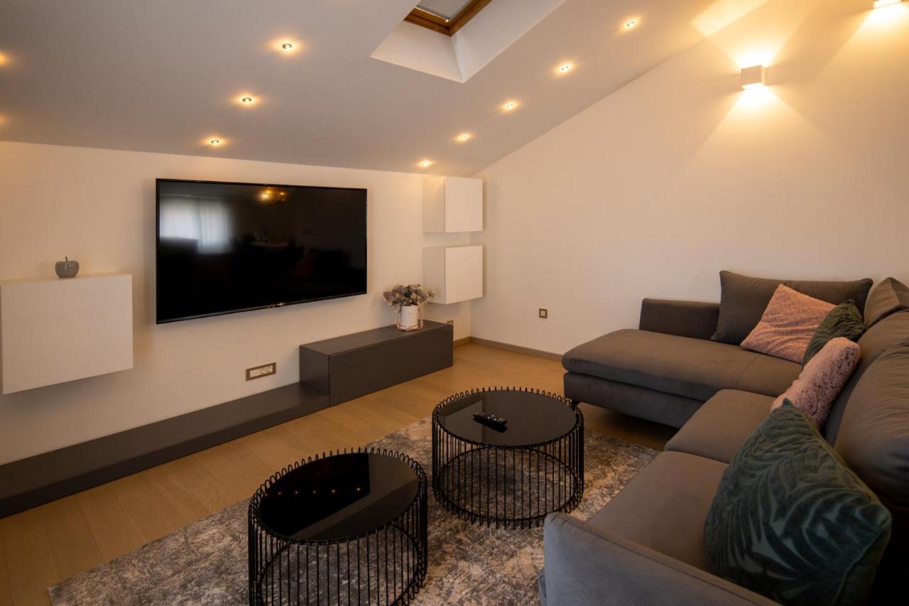 Lumaja Luxury Apartman Biograd Na Moru Ngoại thất bức ảnh