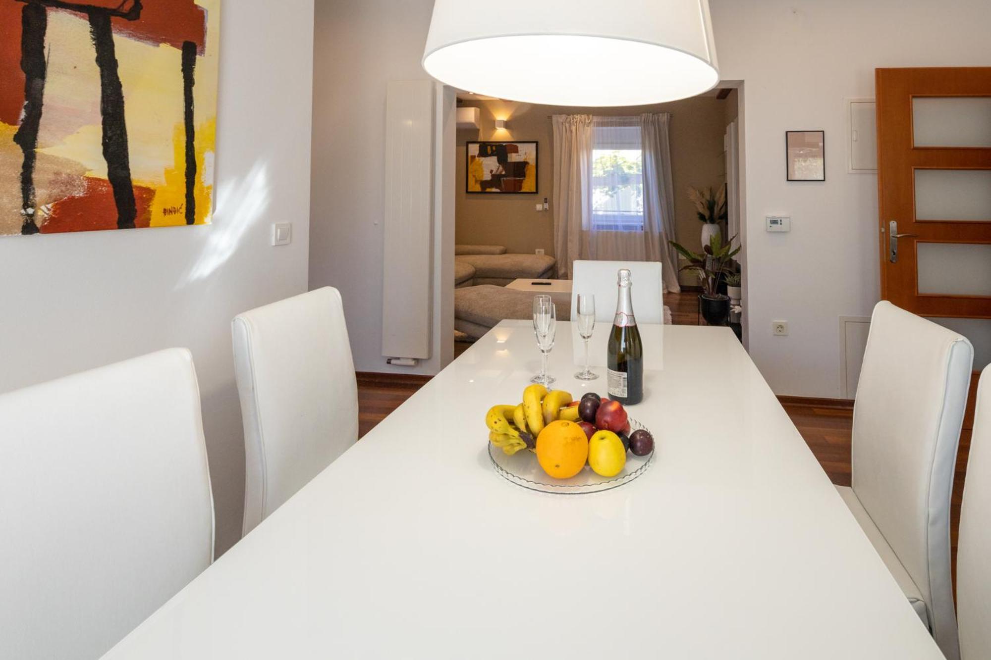 Lumaja Luxury Apartman Biograd Na Moru Ngoại thất bức ảnh