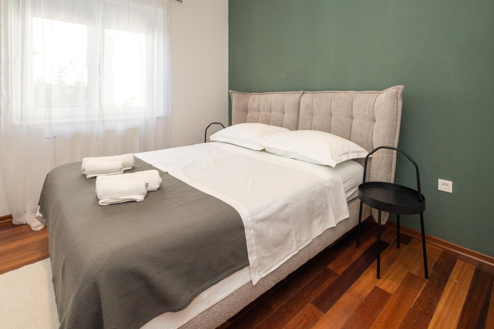 Lumaja Luxury Apartman Biograd Na Moru Ngoại thất bức ảnh