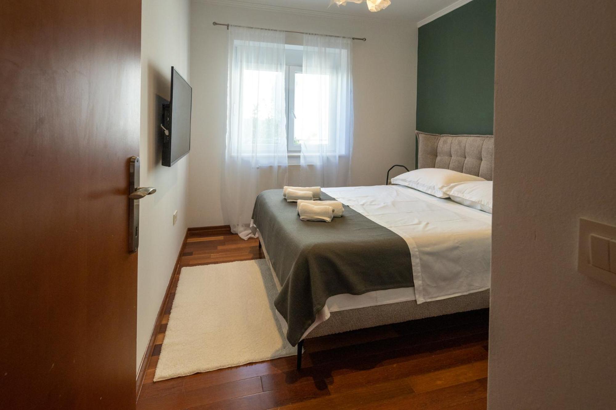 Lumaja Luxury Apartman Biograd Na Moru Ngoại thất bức ảnh